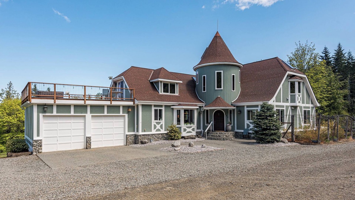 Sequim House | Private Home In the woods!