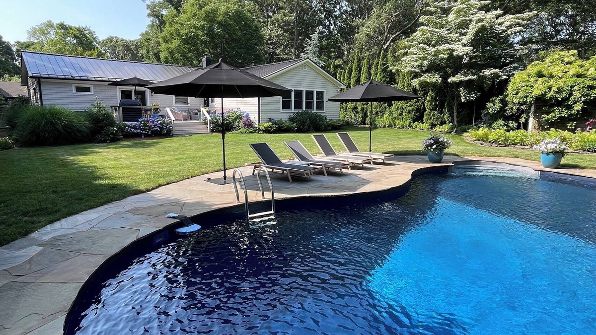 Laurel House | Private home on a private road. Swimming pool, hot tub and complete gym.