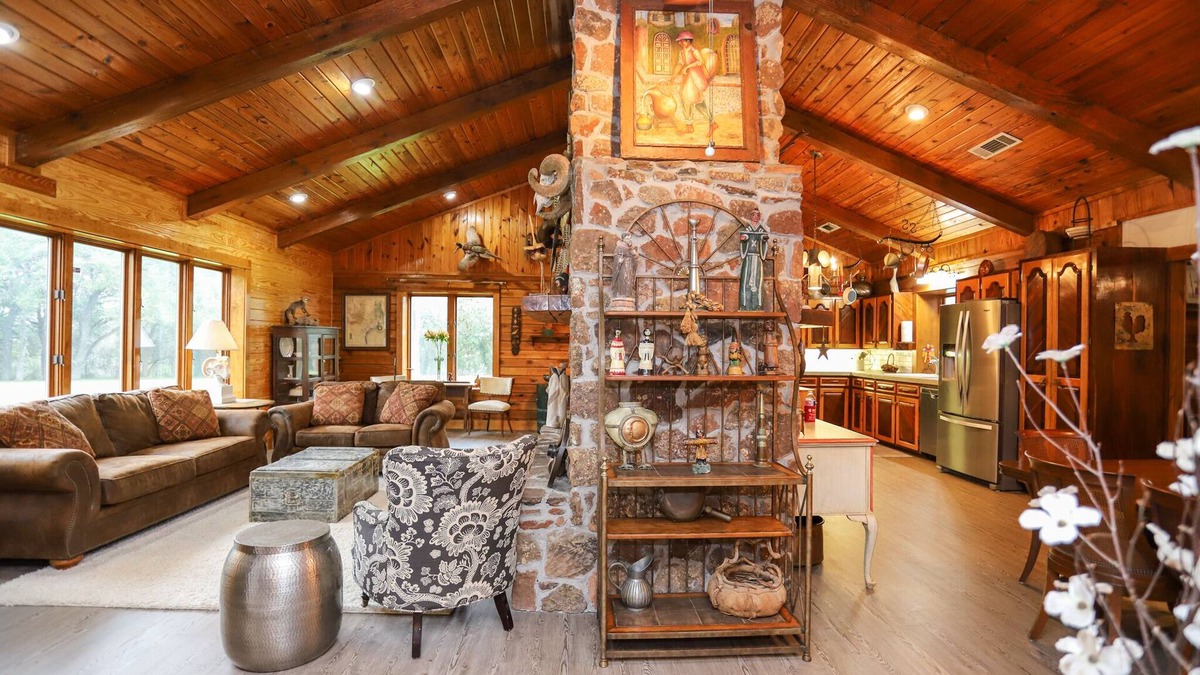 La Grange House | Private home with pool minutes from downtown La Grange and Antique Shopping