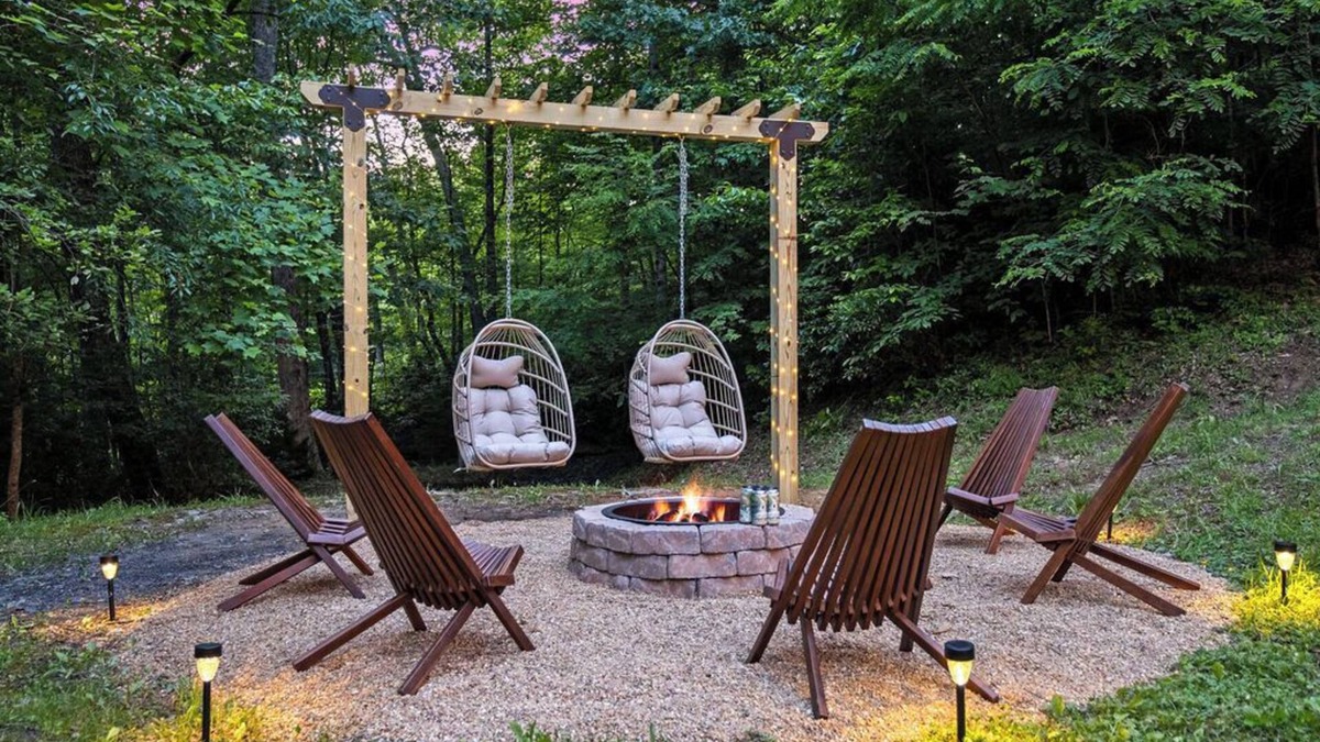 Canvas Cabin | Private, Hot Tub, 2 Acres, Fire Pit, Small Pond, Outdoor Dining