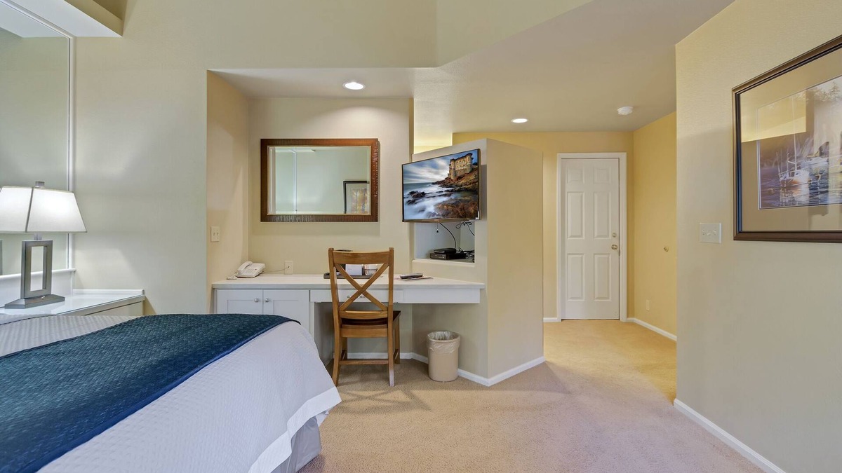 Century West Hotel | Private, hotel style suite in Bend with access to resort amenities!