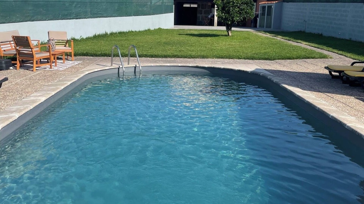 Varzea da Ovelha e Aliviada House | Private House with Pool