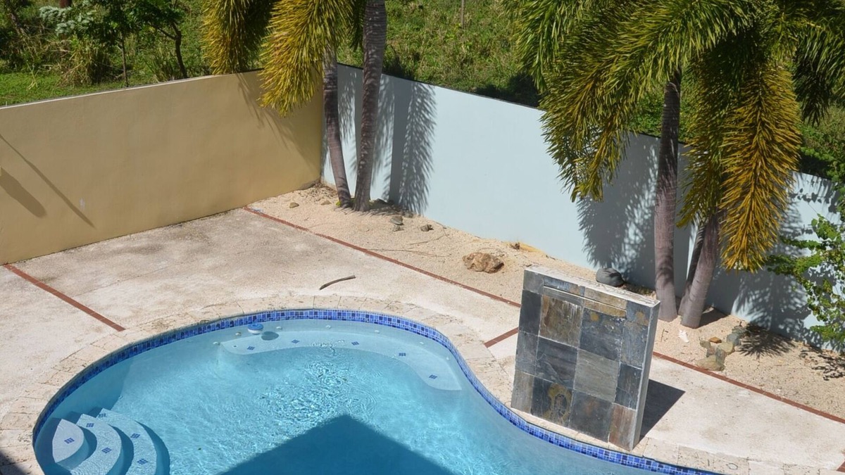Guardarraya House | Private house and pool with ocean views- 15 min walk to Beach