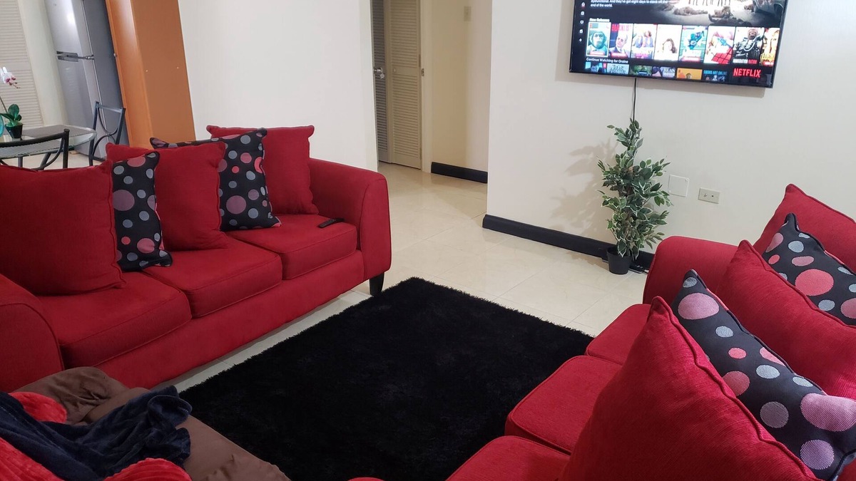 Montego Bay House | Private House Near to Resort Area, Airport and Attractions