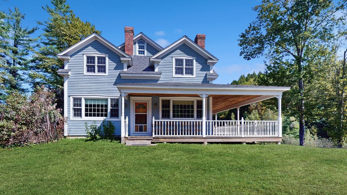 Waitsfield House | Private house w/seasonal mountain & meadow views, pond, balcony, porch, jacuzzi
