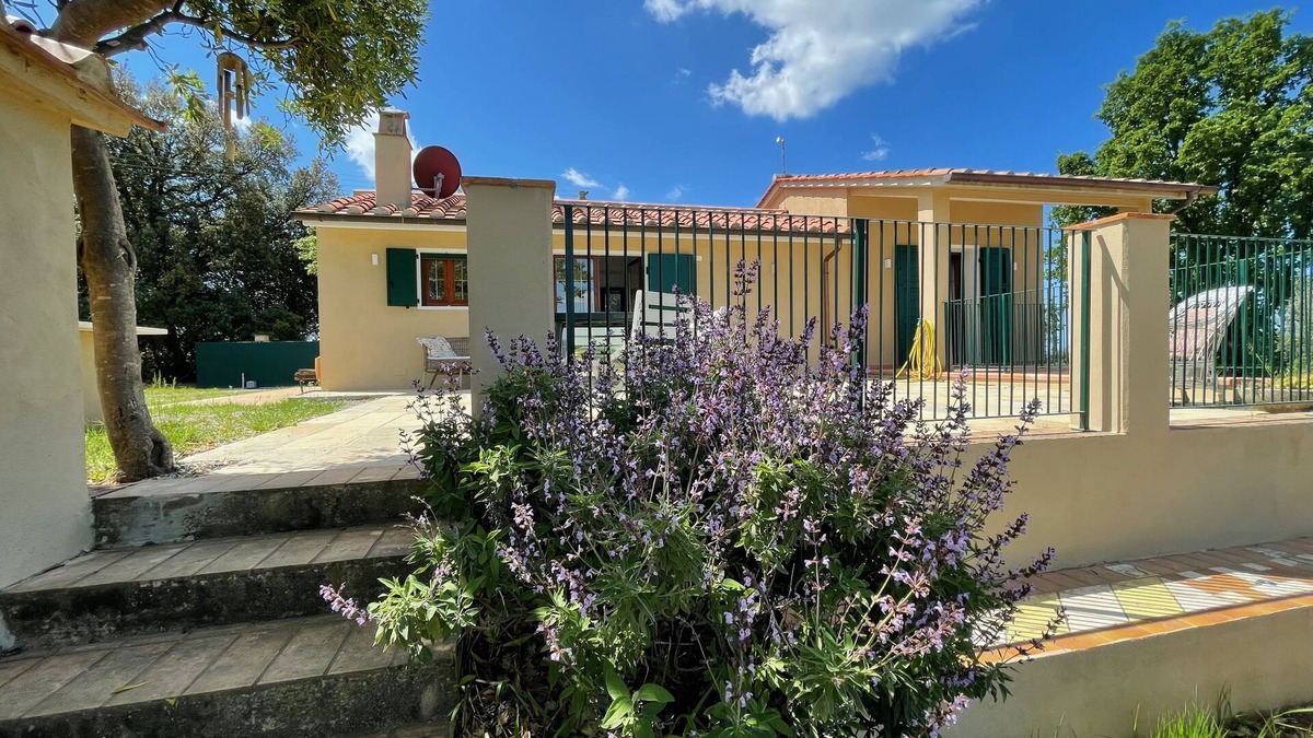 Guardistallo House | private house with climate, Wlan, seaview, dishwasher, washingmaschien & BBQ