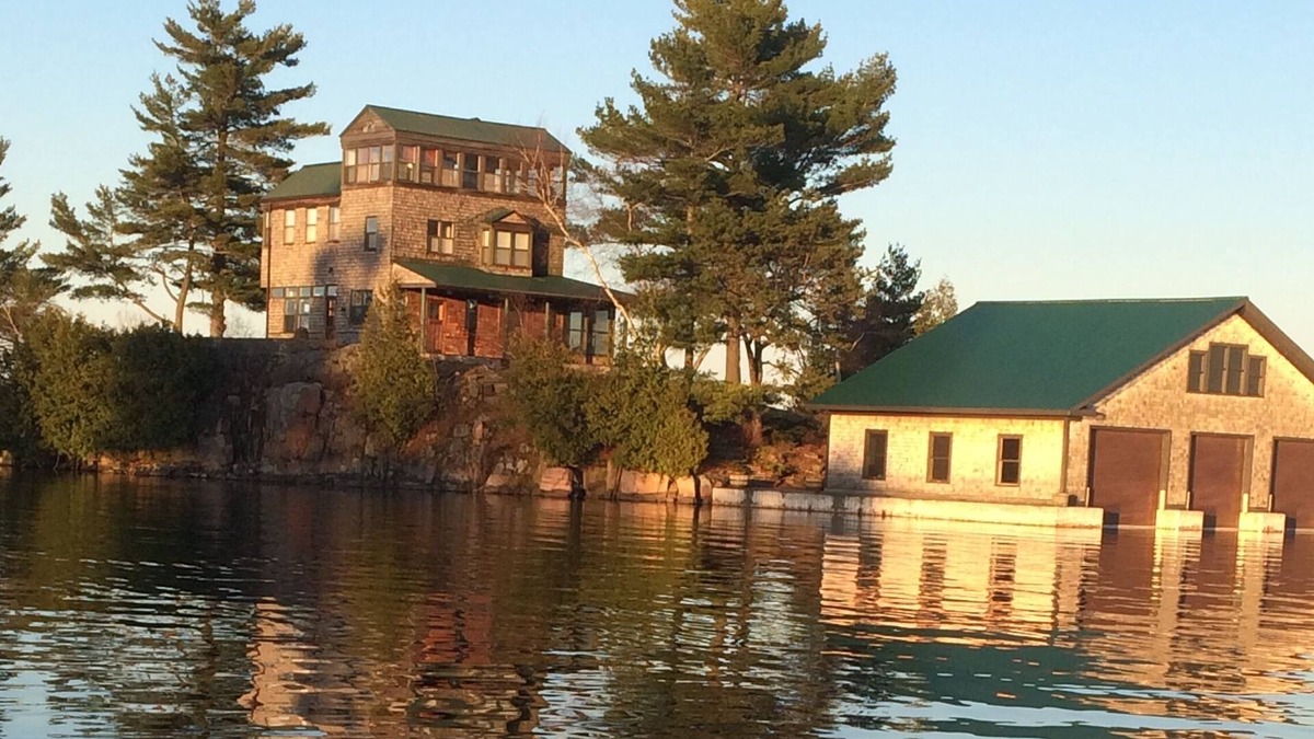 Leeds and the Thousand Islands House | Private Island/Best views of the 1000 Islands!