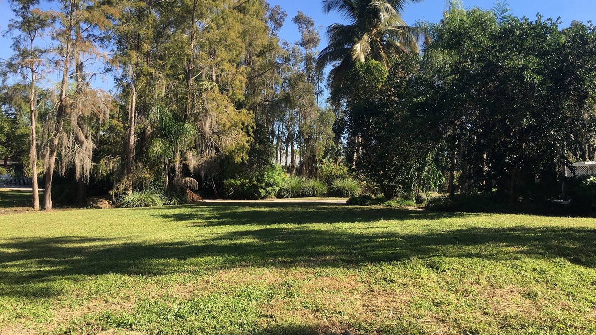 San Carlos Park House | PRIVATE ISLAND with 2 houses, beautiful landscape