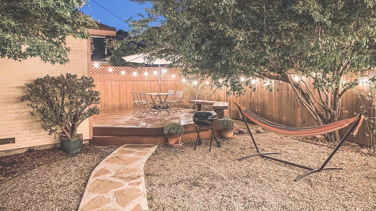Atwater Village House | Private LA craftsman home in Atwater Village!