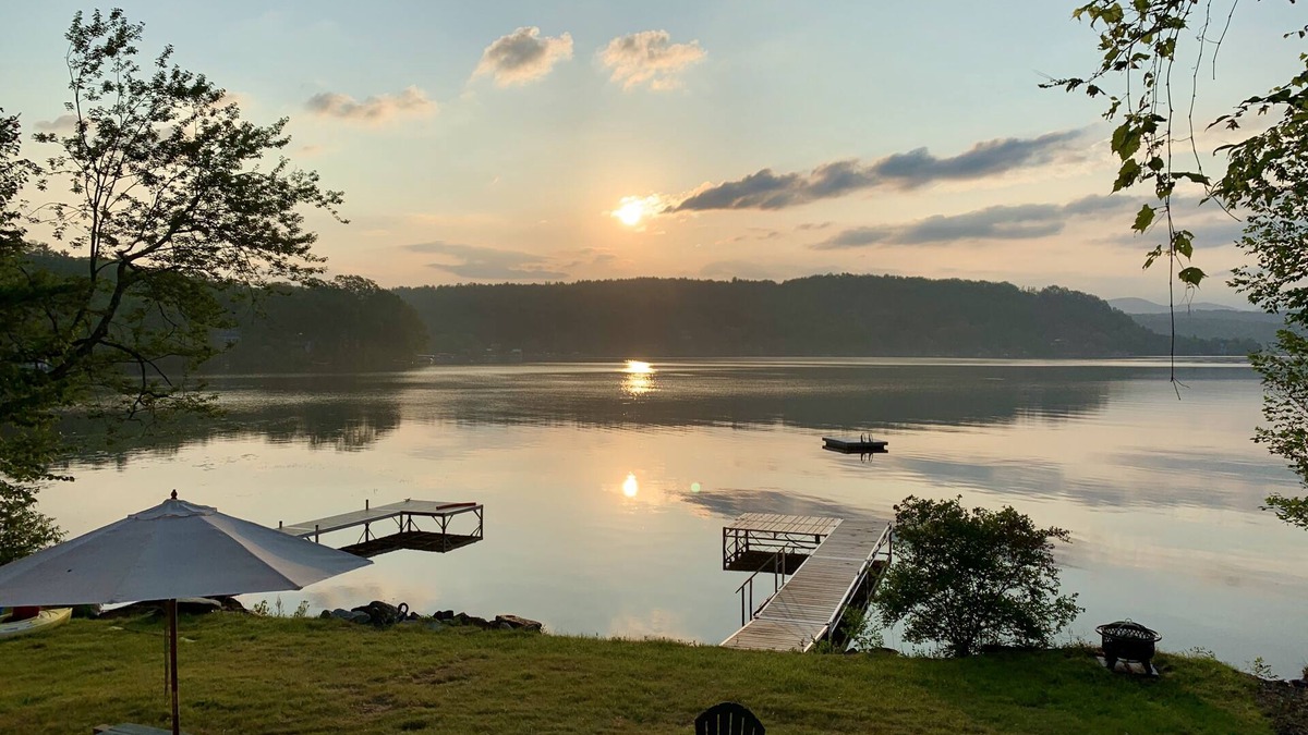 Fair Haven Cabin | Private lake-front cabin with walk-in access to water, next to state park.