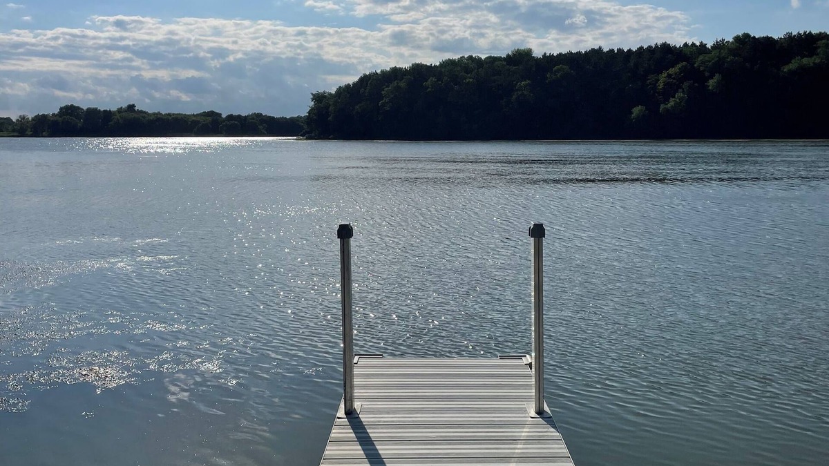 Maple Lake Cabin | Private lake home less than 1 hour from the cities