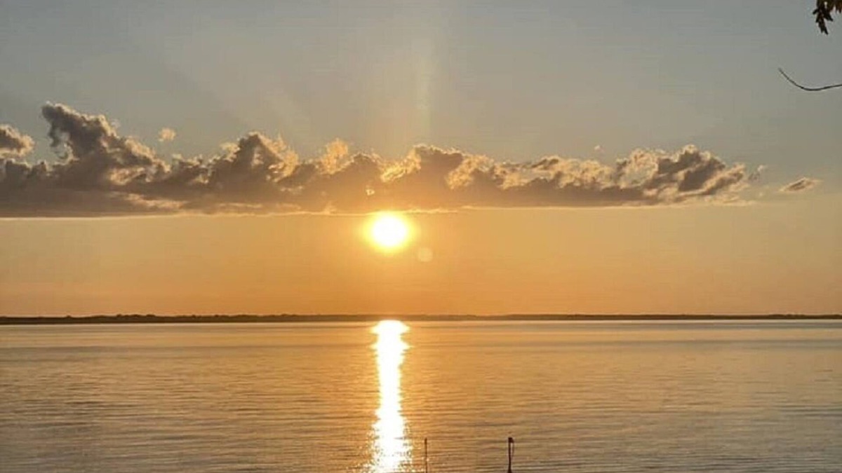 Swanton Cottage | Private Lakefront Cottage w/Spectacular Sunsets!