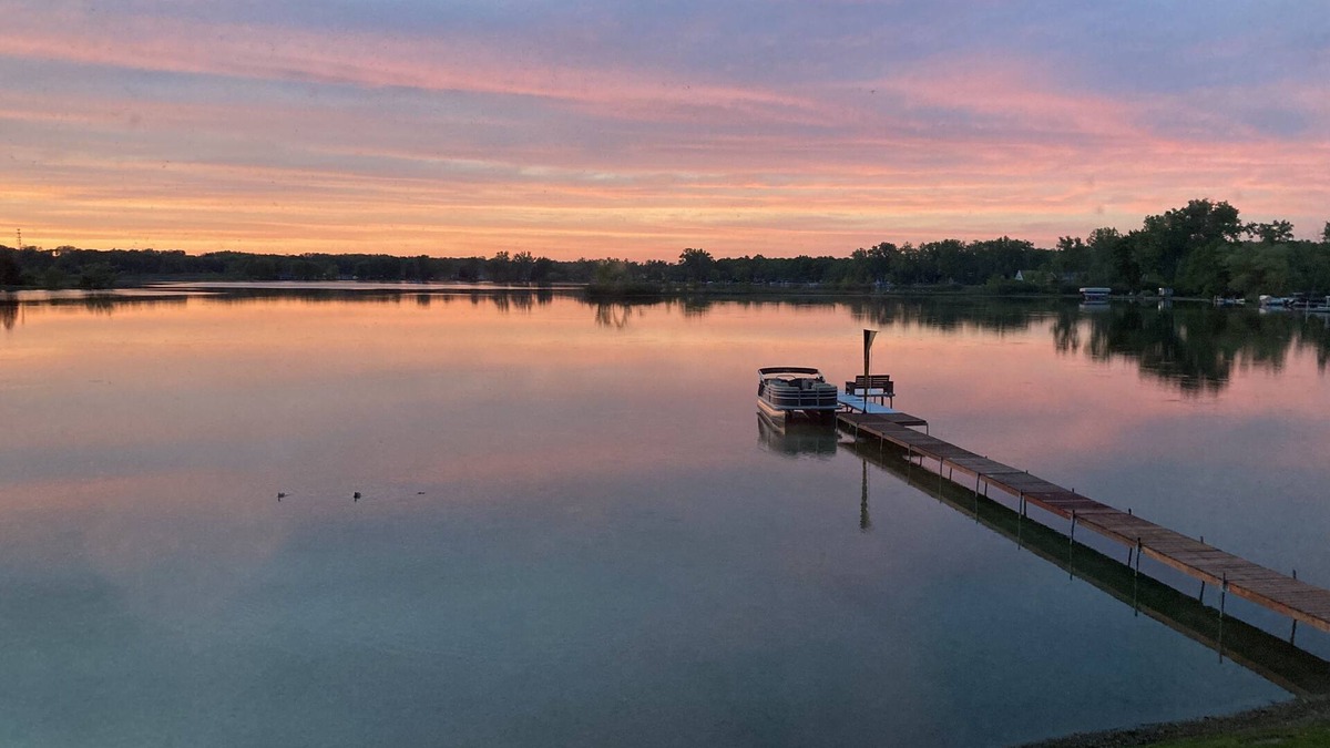 Hamburg Township House | Private lakefront home 30 minutes from downtown Ann Arbor!