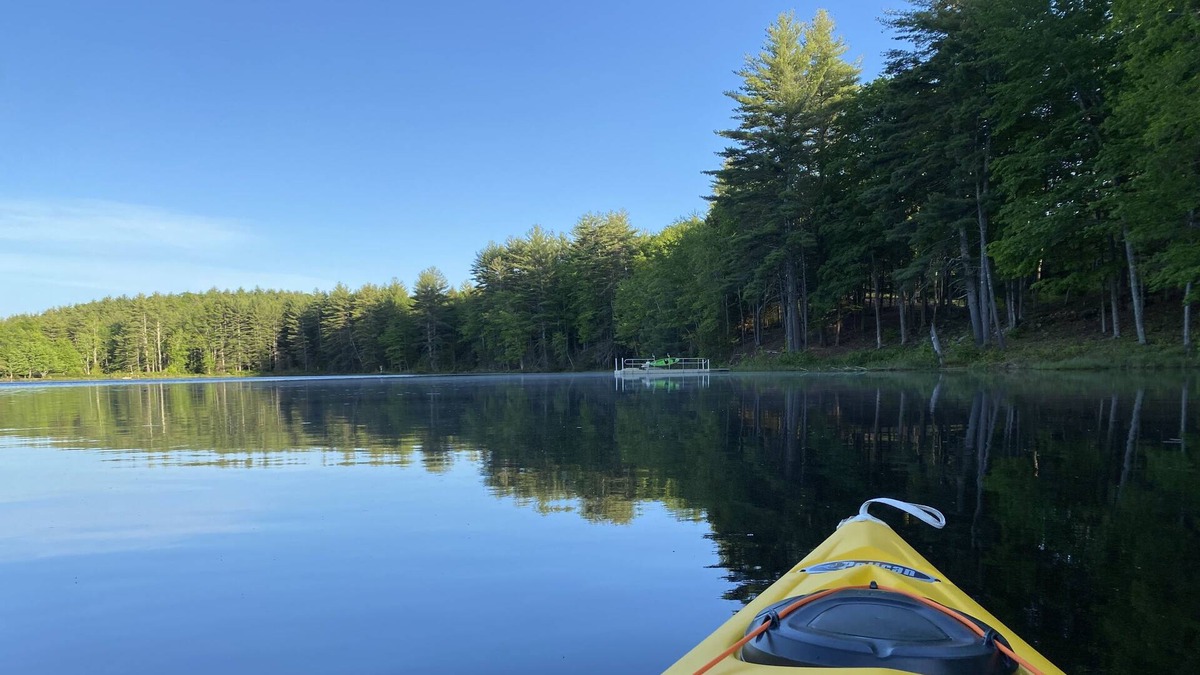 Weare House | Private lakefront new log house Main house