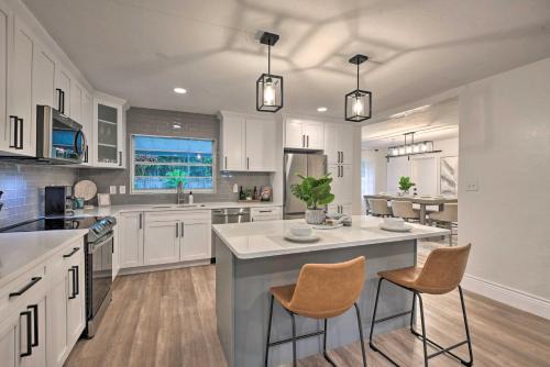 South Sarasota House | Private Lanai Beautiful Sarasota Rental Home!