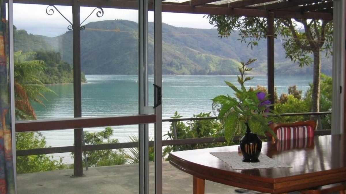 Okiwi Bay House | Private location, Excellent sea view.