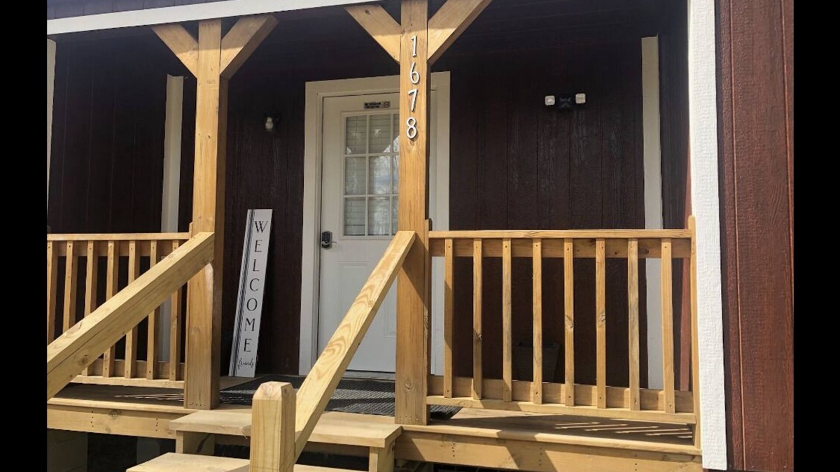 West Point Cabin | Private Louisiana style cabin w/fire pit