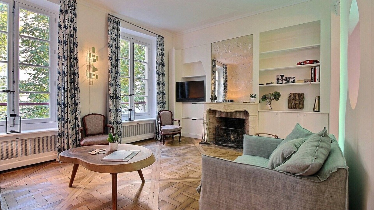 Saint-Thomas-d'Aquin Apartment | Private Luxury Apartment Saint Germain des Prés.