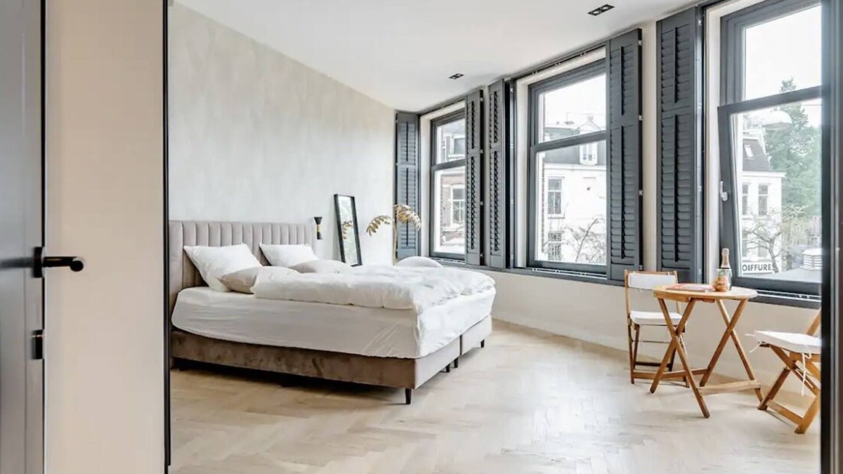 Museum Quarter Apartment | Private Luxury Studio Next to Museum Square and Vondelpark