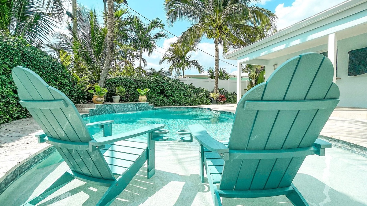 Lighthouse Point House | Private Luxury Oasis Minutes From The Beach w/Private Heated Pool