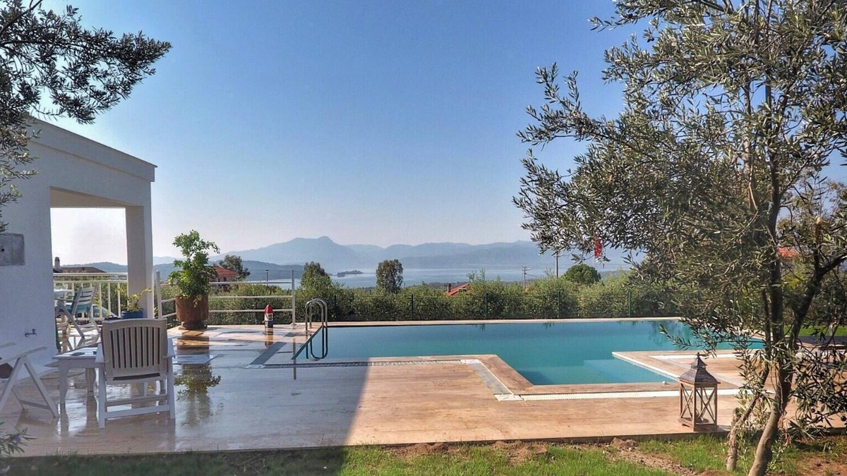 Koycegiz Villa | Private Luxury Villas with Lakeview in Koycegiz