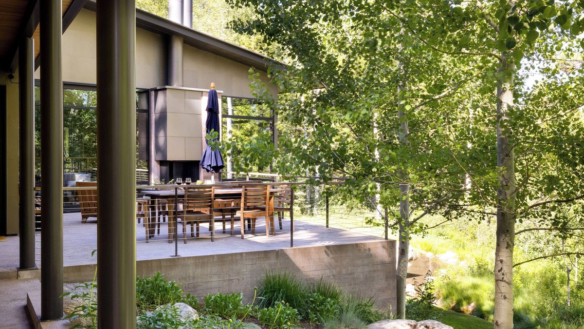 Wilson Villa | Private Main House and Guest House in Wilson