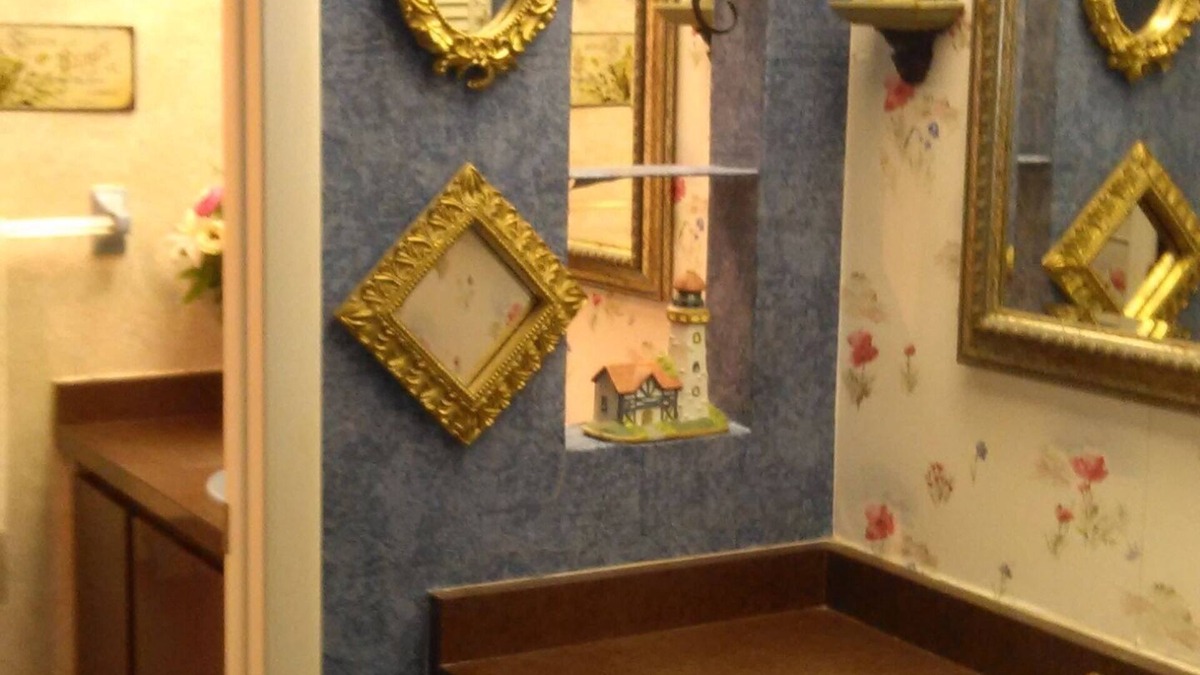 Lely House | Private Master Bedroom with Private Bath and attached Great room and dining area