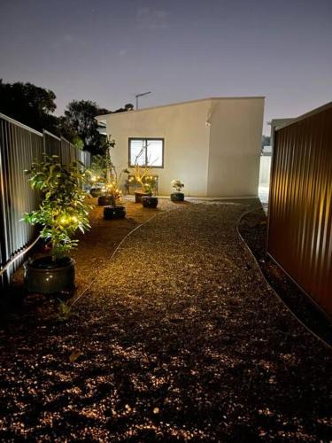 Regents Park Apartment | Private, Modern & Luxurious Granny Flat