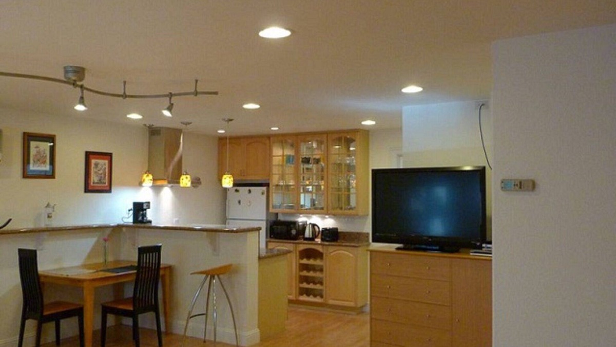 San Tomas Apartment | Private nicely decorated studio