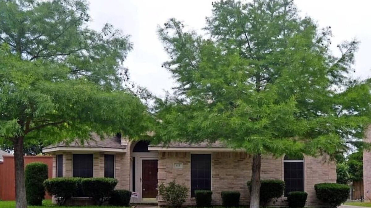Cedar Hill House | Private Oasis Near Joe Pool Lake | Downtown Dallas