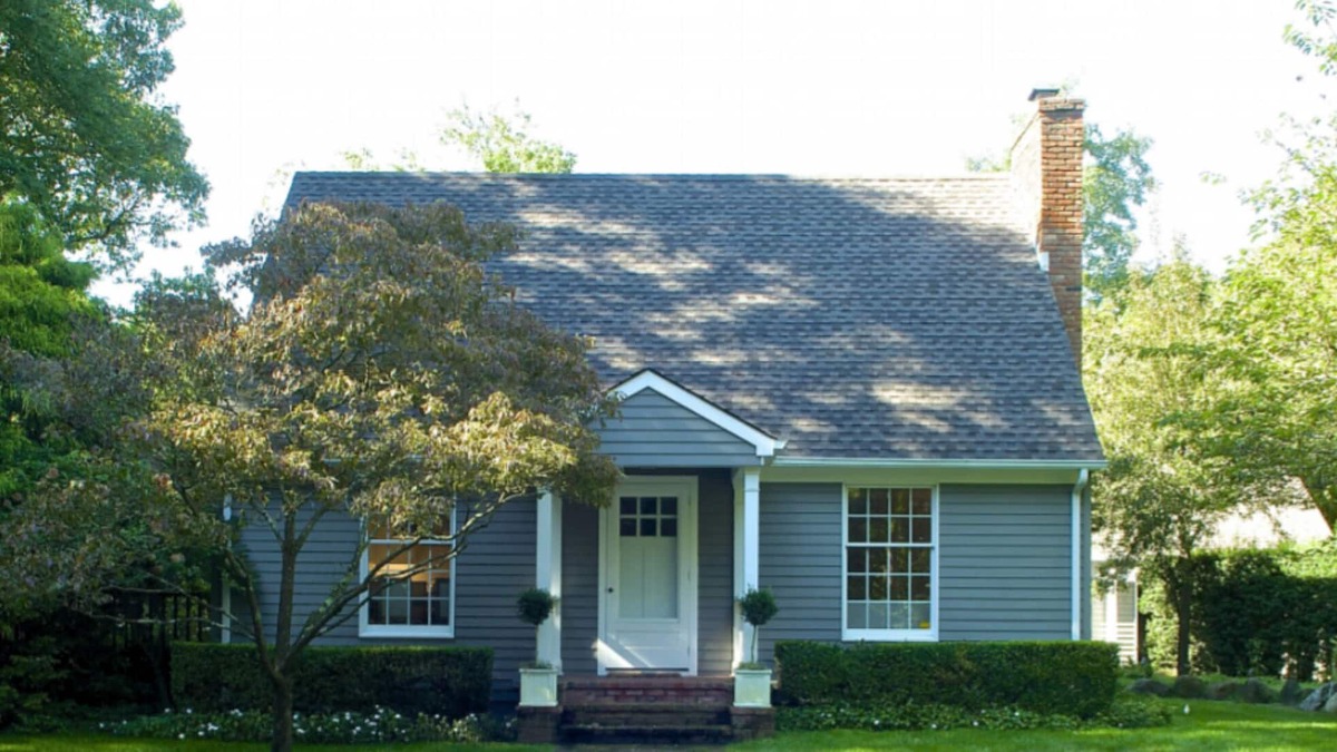 Bellport House | Private oasis steps away from the bay