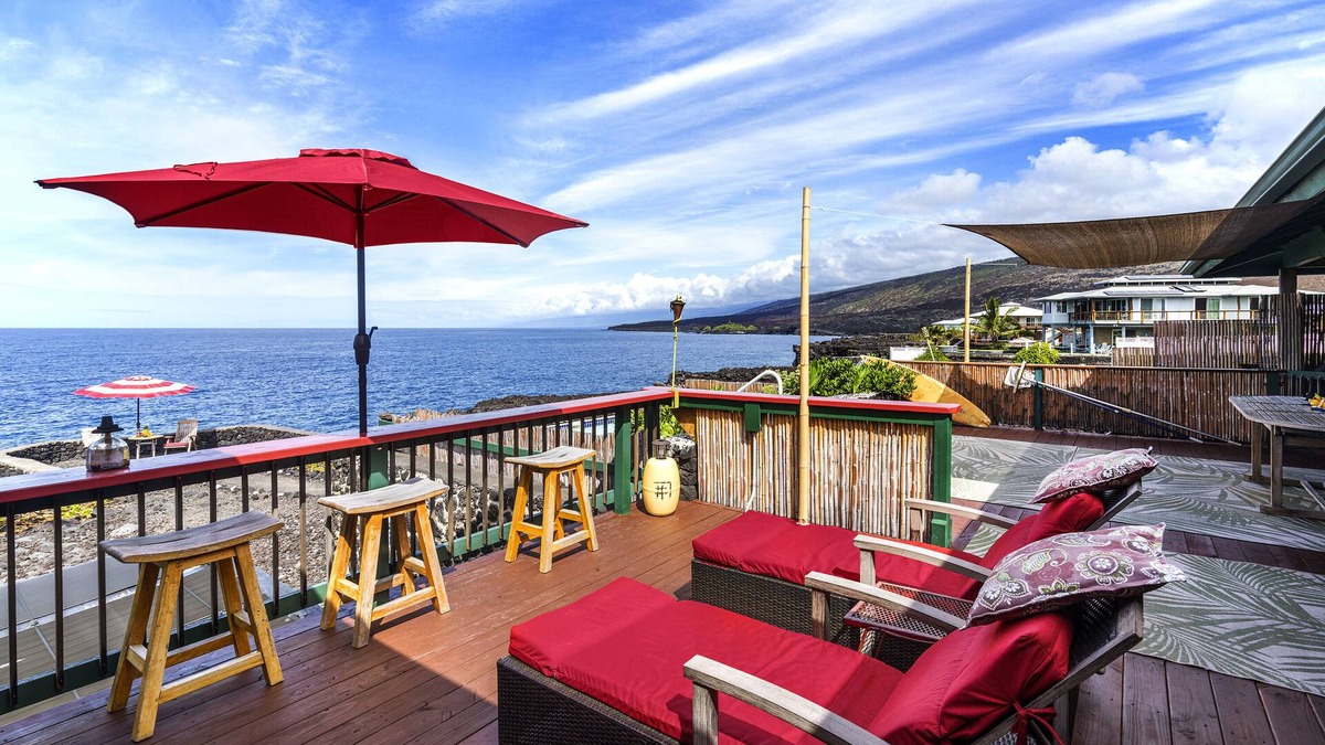 Captain Cook House | Private, ocean front home with private pool, Amazing place!