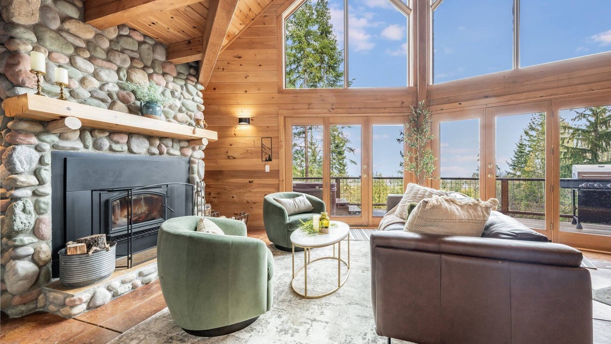 Port Angeles Cabin | Private, ocean view cabin close to ONP; hot tub/game-room