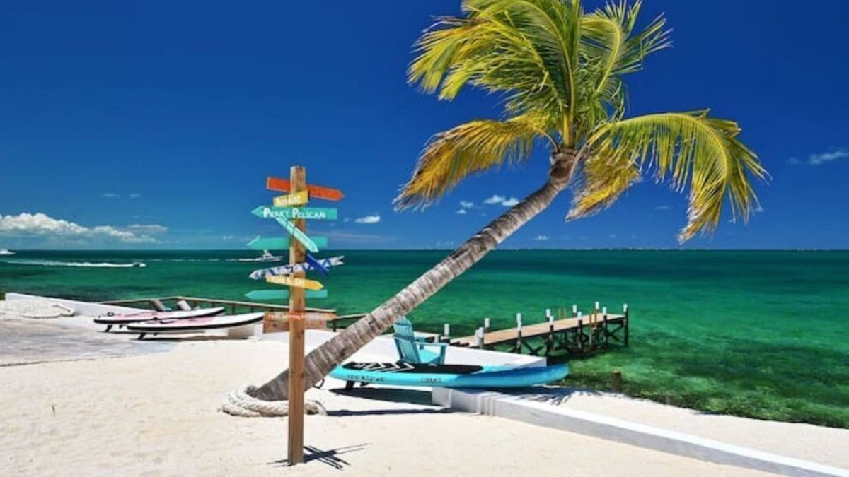 Lubbers Quarters Cay House | Private Oceanfront, beach, dock and Hottub