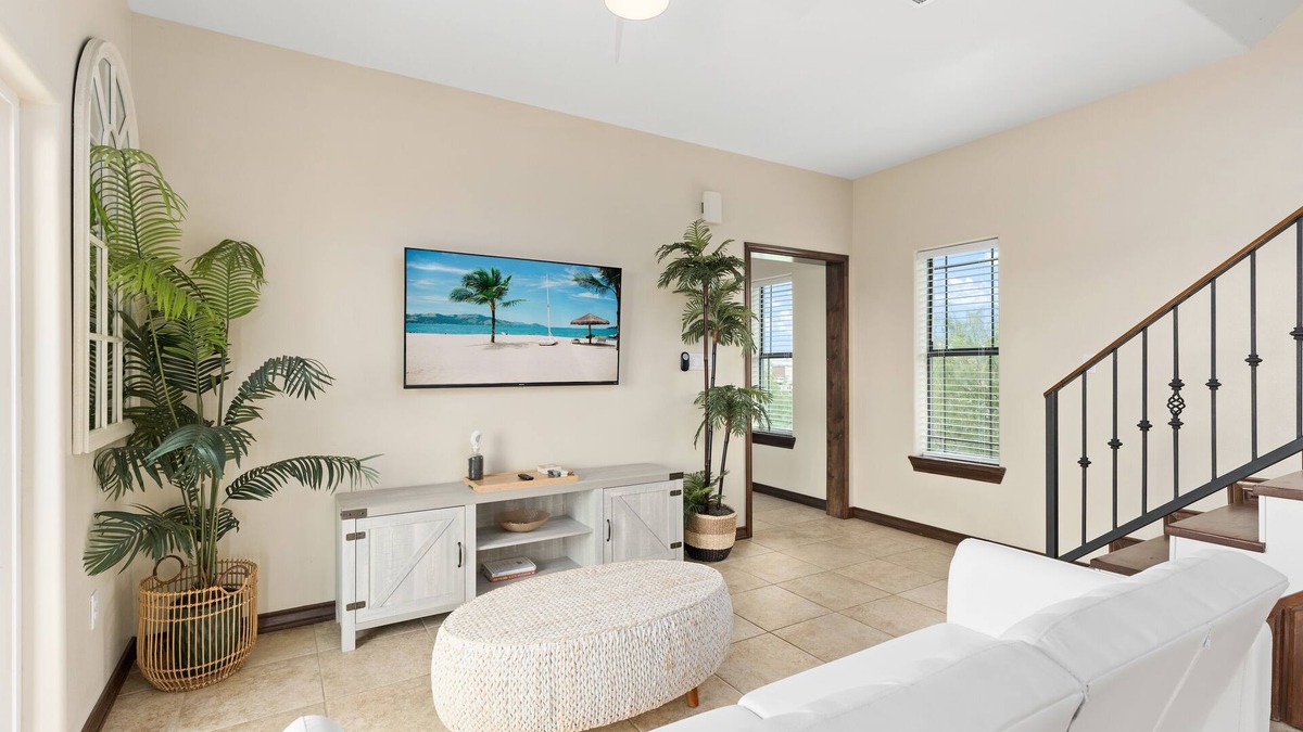 Port Isabel House | Private Oceanfront Townhouse in Port Isabel ,Texas - Fishing Access