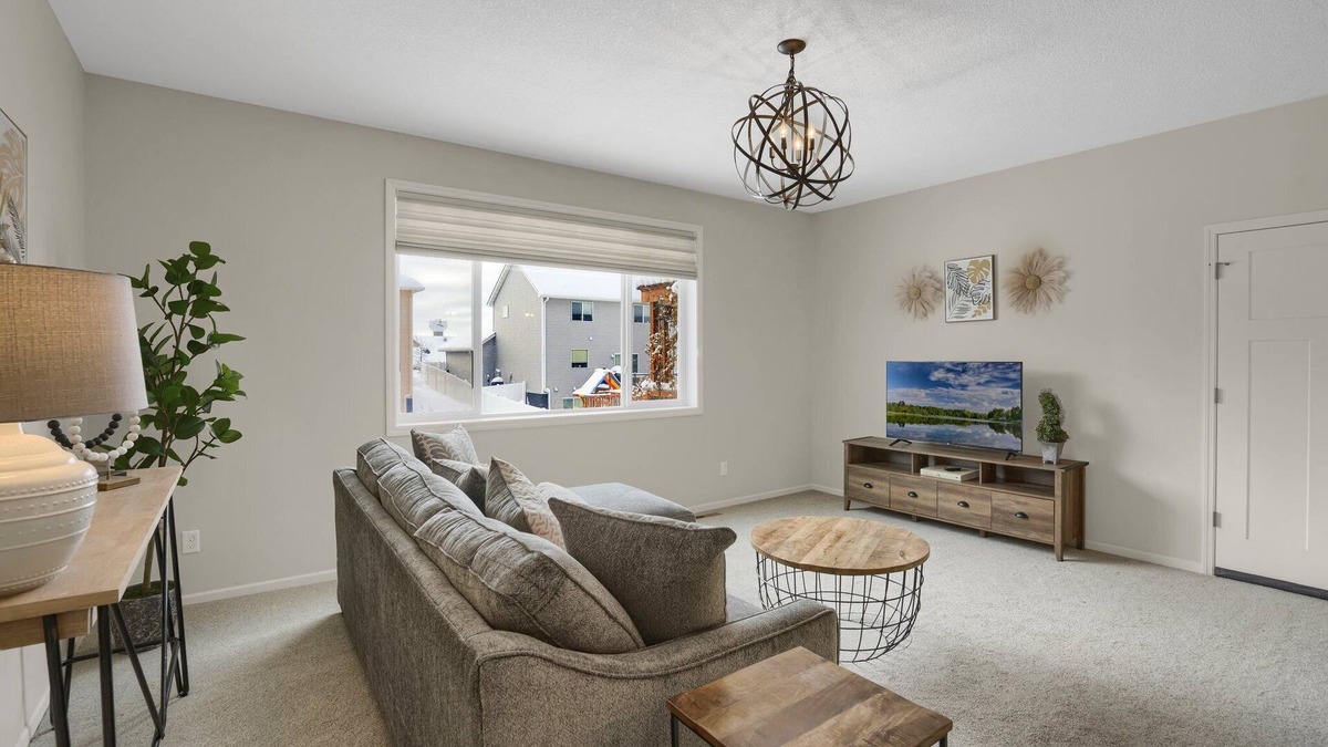 Apple Valley House | Private One Bedroom Suite
