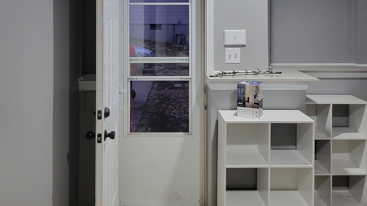 Shawnee Apartment | Private One or two bedroom apt