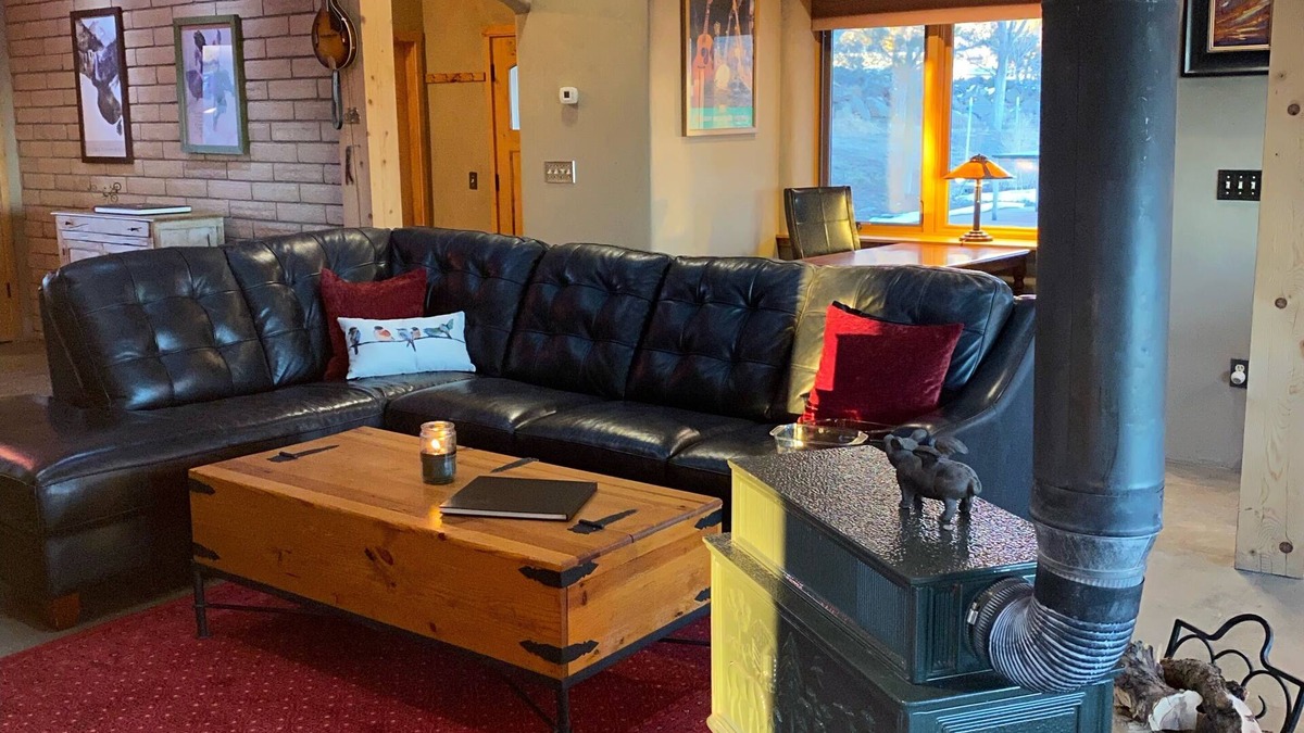 Cedaredge House | Private Orchard Retreat on 7 acres