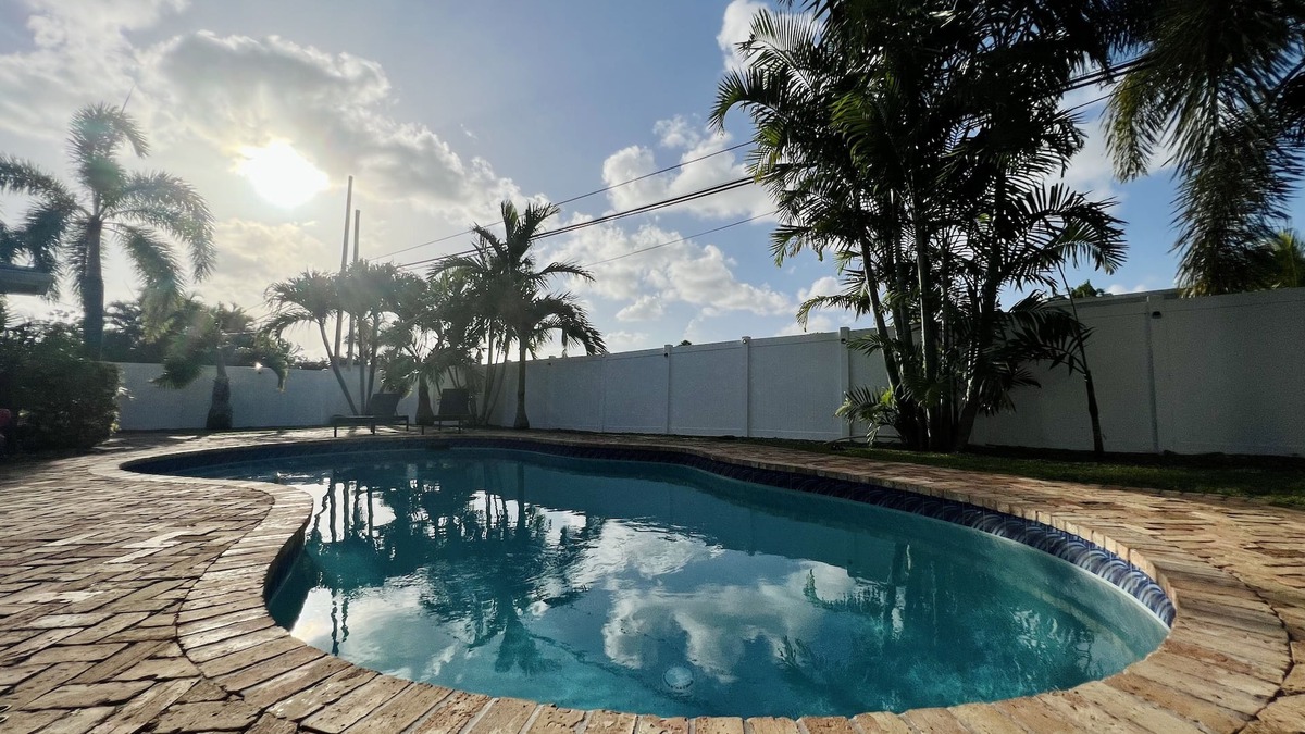 Boca Raton House | Private Paradise, Heart of East Boca Raton- Family vacation/flexcation friendly!