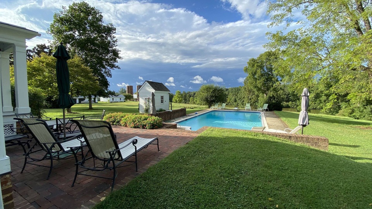 Goochland House | Private Paradise - Historic 1870 Home on 630 Acre Estate - Pool, Lake, Views