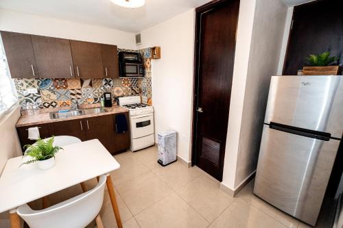 Bucana Apartment | Private Patio Retreat with Zen Vibe and FREE Laundry