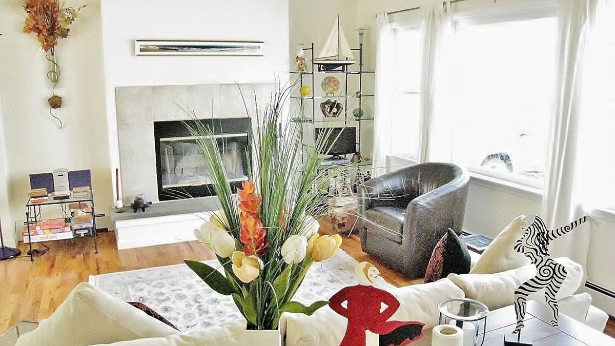 Town of Southold Town House | Private Pebble Beach Community with Tennis next to Island End Public Golf Course