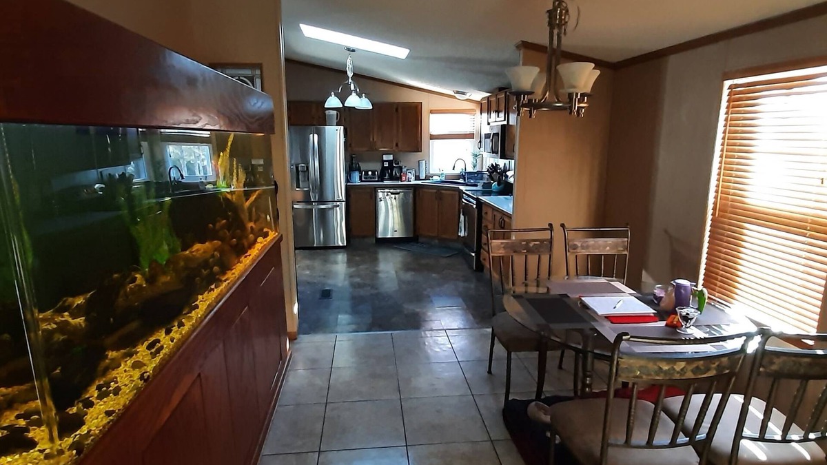 Sevierville House | Private Pet Friendly Home Near Exotic Deer Farm, Pigeon Forge and Gatlinburg TN