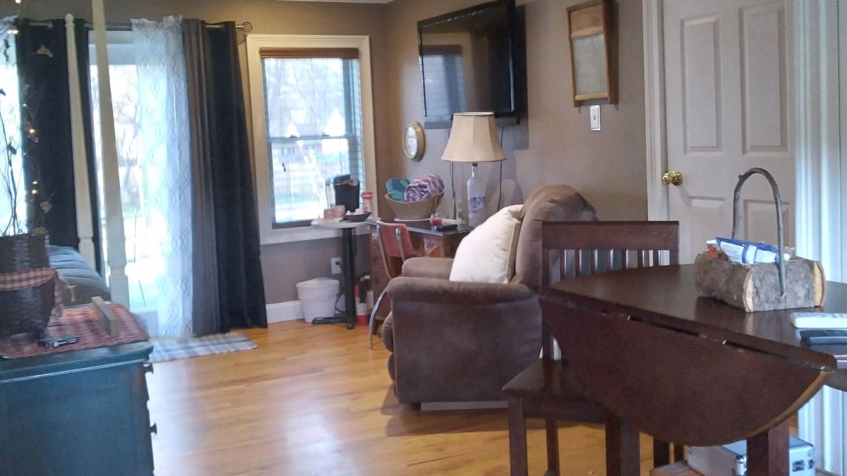 Burnt Hills Apartment | Private Pet Friendly Suite with Exclusive Hot Tub!