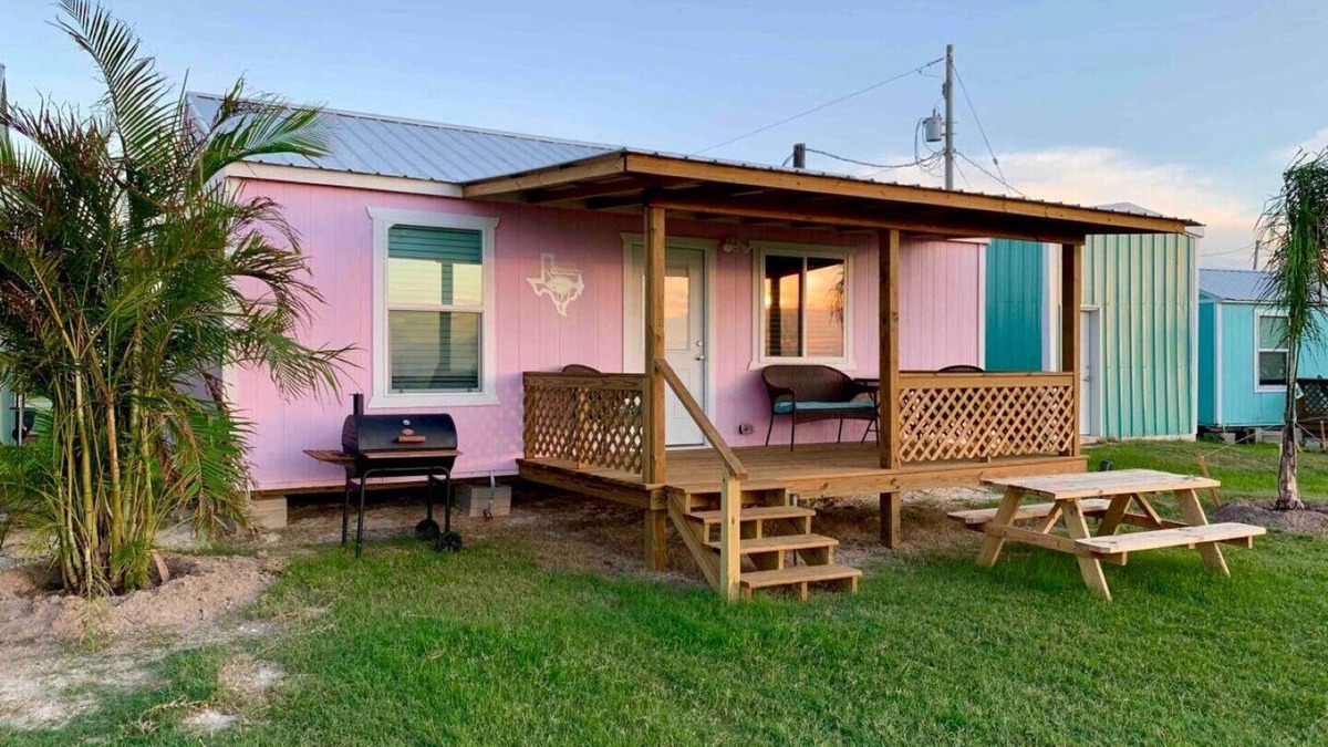 Lamar Cabin | PRIVATE PIER, "FLOUNDER FLATS" CABIN ON COPANO BAY