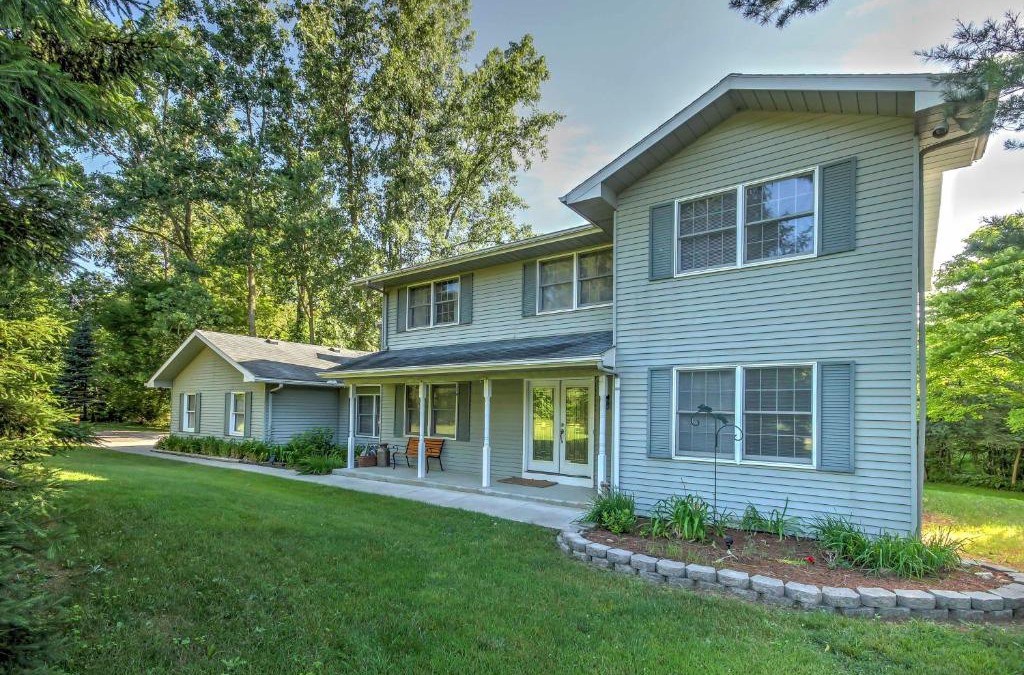 Canton House | Private Plymouth Hideaway - 13 Miles to Ann Arbor!