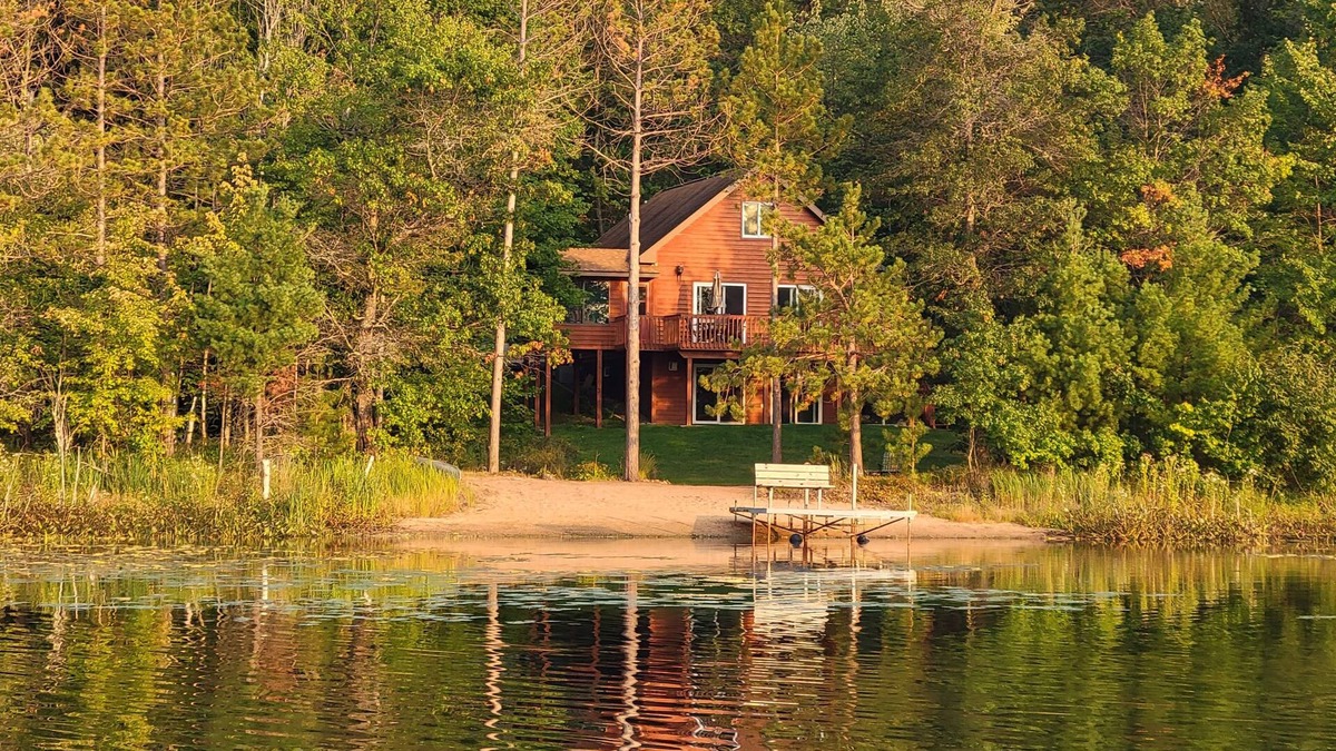Webster Ski Chalet | Private Point Lake Chalet.