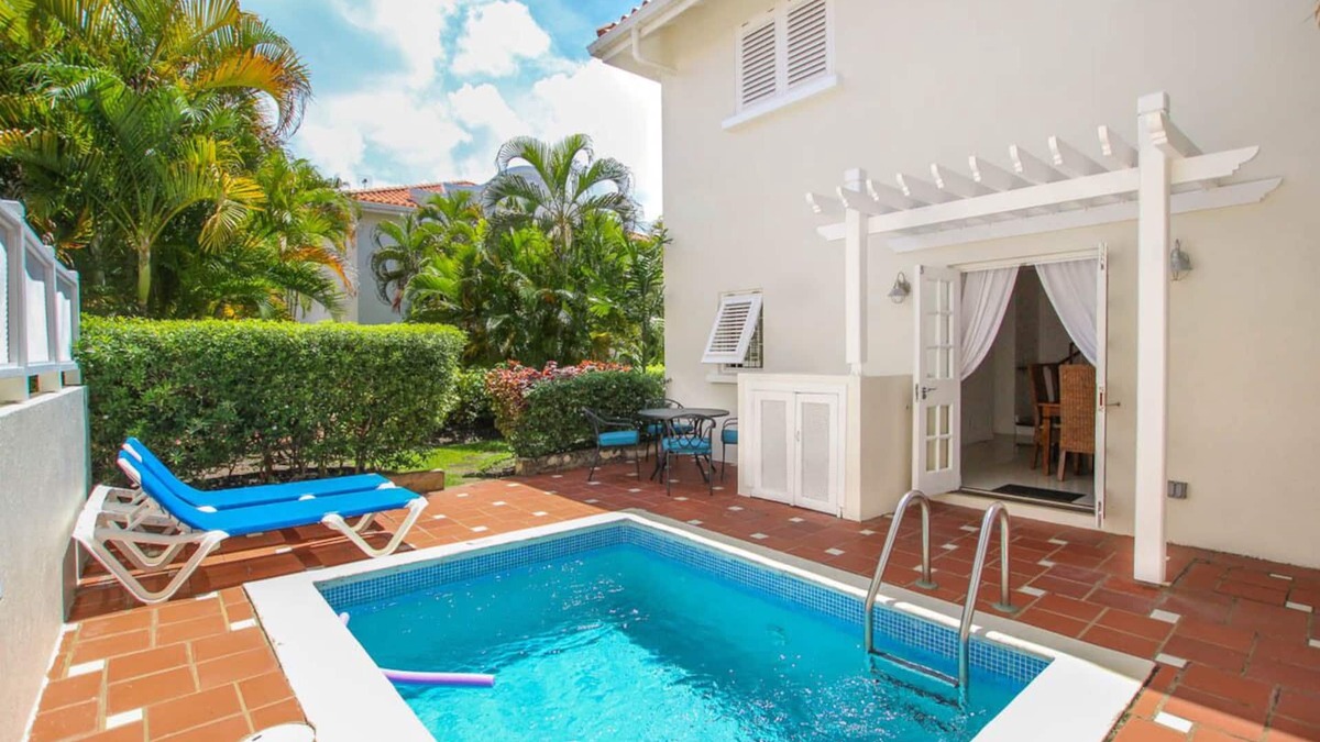 Porters Villa | Private Pool, 3 mins from Beach - Turtle View 2