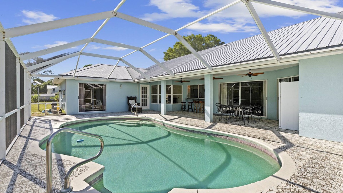 Micco House | Private Pool Home on 1.5 acres