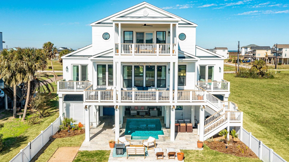 Indian Beach House | Private Pool! Luxe Designer Interior, Fenced Yard, Large Bedrooms, Deck & Patio